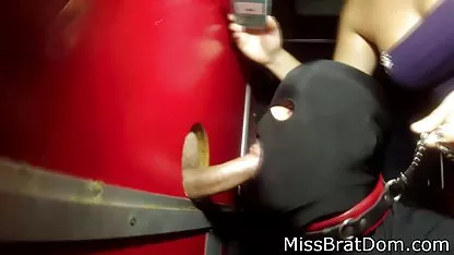 کارمند می شود اکثر مردم بمکد فیلمسکسیگروهی