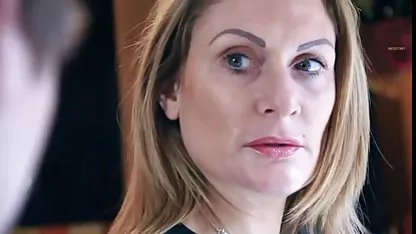 جوان آسیایی فیلم سکس گروهی خارجی می شود sinav