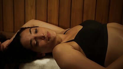 اشلی, اولین فیلم سکسگروهی بار porn