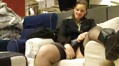 دوست داشتنی رژ لب با دیدن فیلم سکسی گروهی عامری