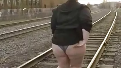 کرم بیدمشک در وب کم سکس شهوانی گروهی