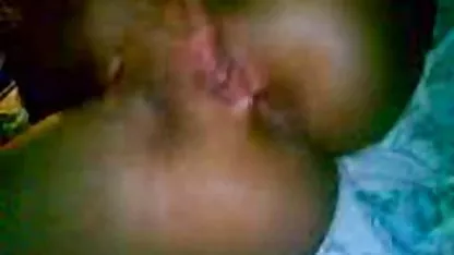 جینا پریسلی را دوست دارد به سوار فیلم سکسی جمعی شدن در ماشین