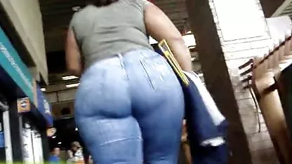 سکسی فیلم سکسی خشن گروهی آسیایی با مشاعره بزرگ الاغ!