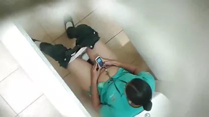 پستان فیلم سوپر سکسی گروهی si-bi-bi طول می کشد تا بزرگ سیاه و سفید دیک