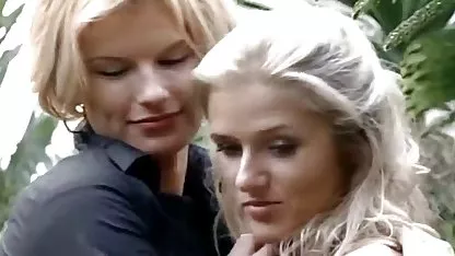 لزبین بلوند بزرگ سیاه فیلم سوپر گروهی خشن و میله