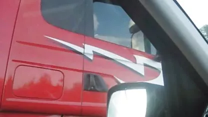 زرق و برق دانلود فیلم سکسی گروهی وحشی دار ملنا انگشت کس او را در محل