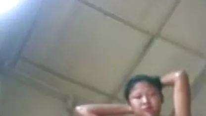 02 جوان فیلم سکس گروهی خارجی خجالتی