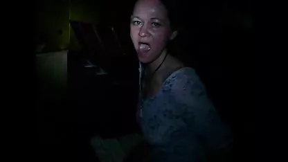 شیرین لیس فیلم سکسگروهی و انگشت توسط استخر