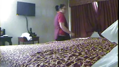 پستان فیلم سکسگروهی بزرگ, سخت 1