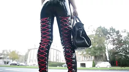 ورزش زیبایی سکس شهوانی گروهی